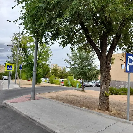 Toletum Cost Lofts Diafanos O 2dormitorios Parking Municipal Gratis Al Aire Libre A 100m Toledo