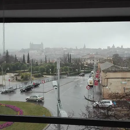 Toletum Cost Lofts Diafanos O 2dormitorios Parking Municipal Gratis Al Aire Libre A 100m Apartment *
